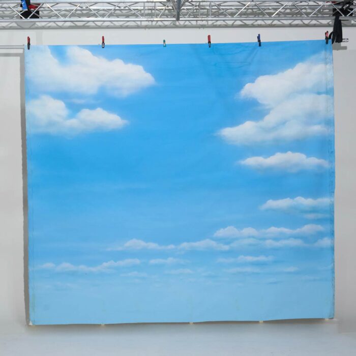 #3229 Canvas clouds 4.00 x 3.70 m