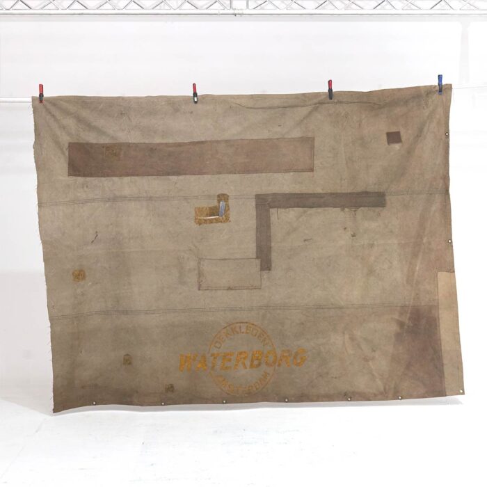 #3242 Brown canvas 2 3.60 x 2.65m