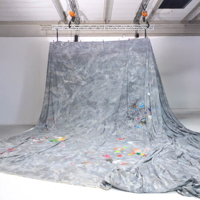 #3244 Superlarge grey spattered fabric 10.00 x 10.00m