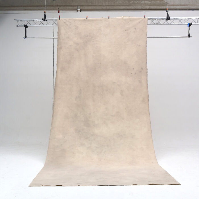# 3265 Fabric hand-painted 2 sides beige 3.20m x 7.50m